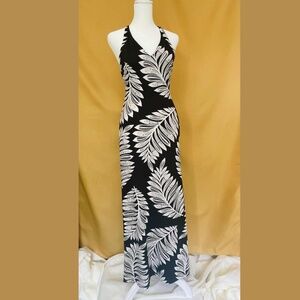 Venus Tropical Palm Leaf Print Maxi Dress – Halter V-Neck Summer Hawaiian S/M